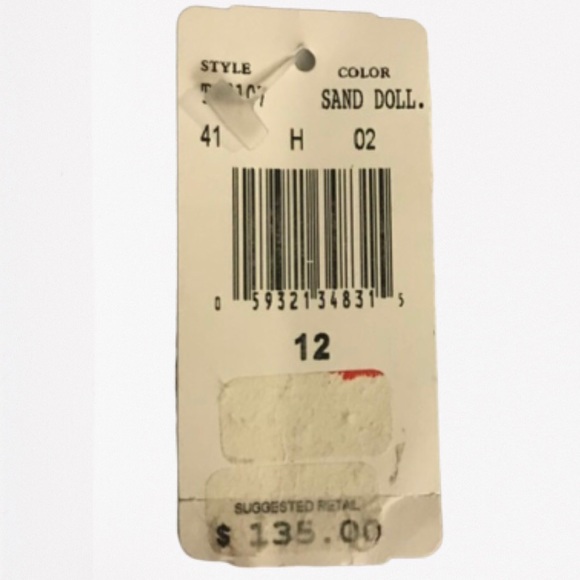 Tommy Bahama - ladies golf shorts - Picture 5 of 5